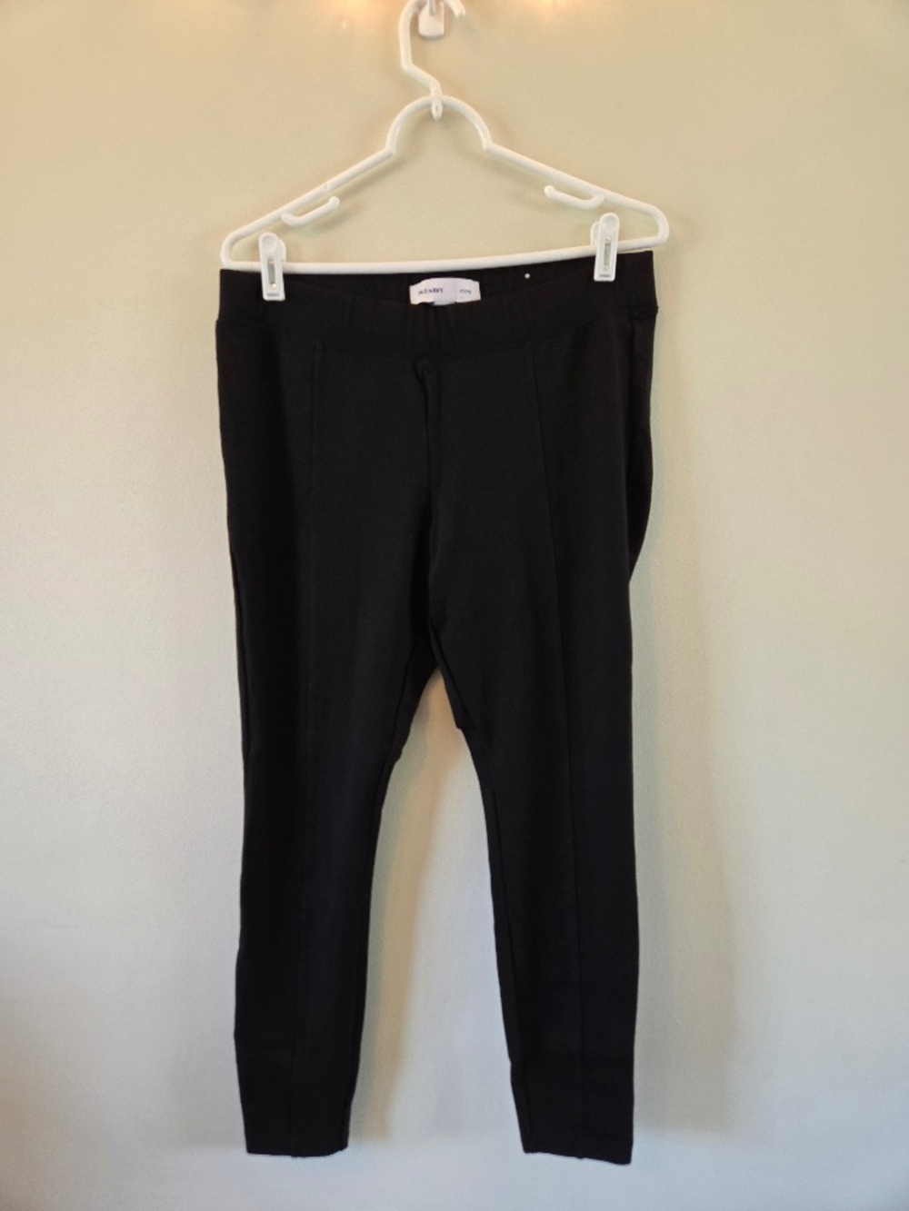 Old Navy Black Ponte Knit Stevie Skinny Pants